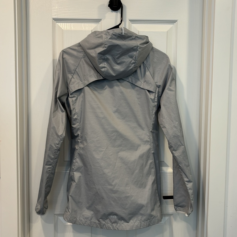 Nike Hooded Shell Jacket - Picture 2 of 6